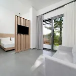 Lägenhet Pine Suites *