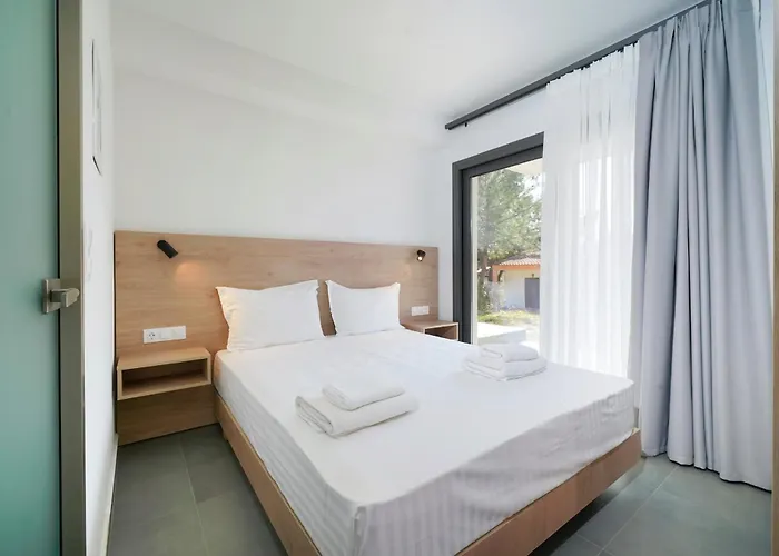 Pine Suites * Потос