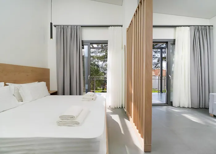 Апартаменты Pine Suites