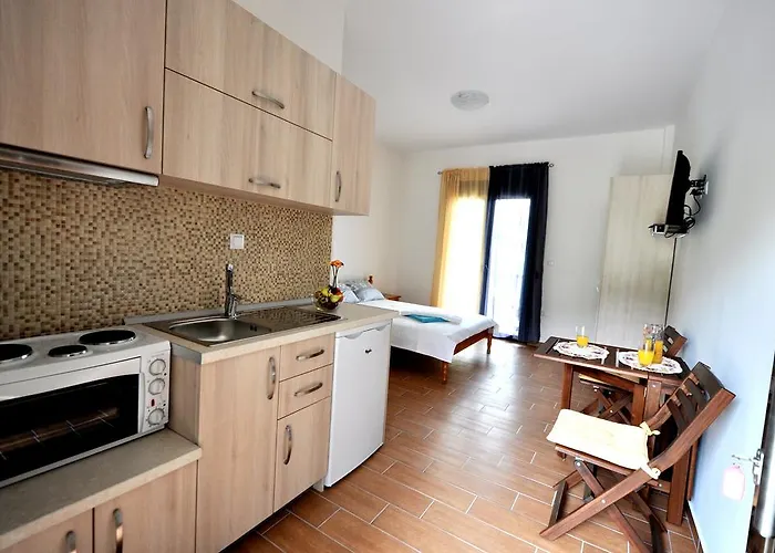 Pine Suites * 基尼拉