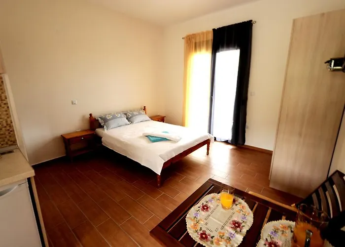 公寓 Pine Suites 基尼拉