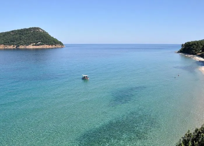 Pine Suites 公寓 基尼拉